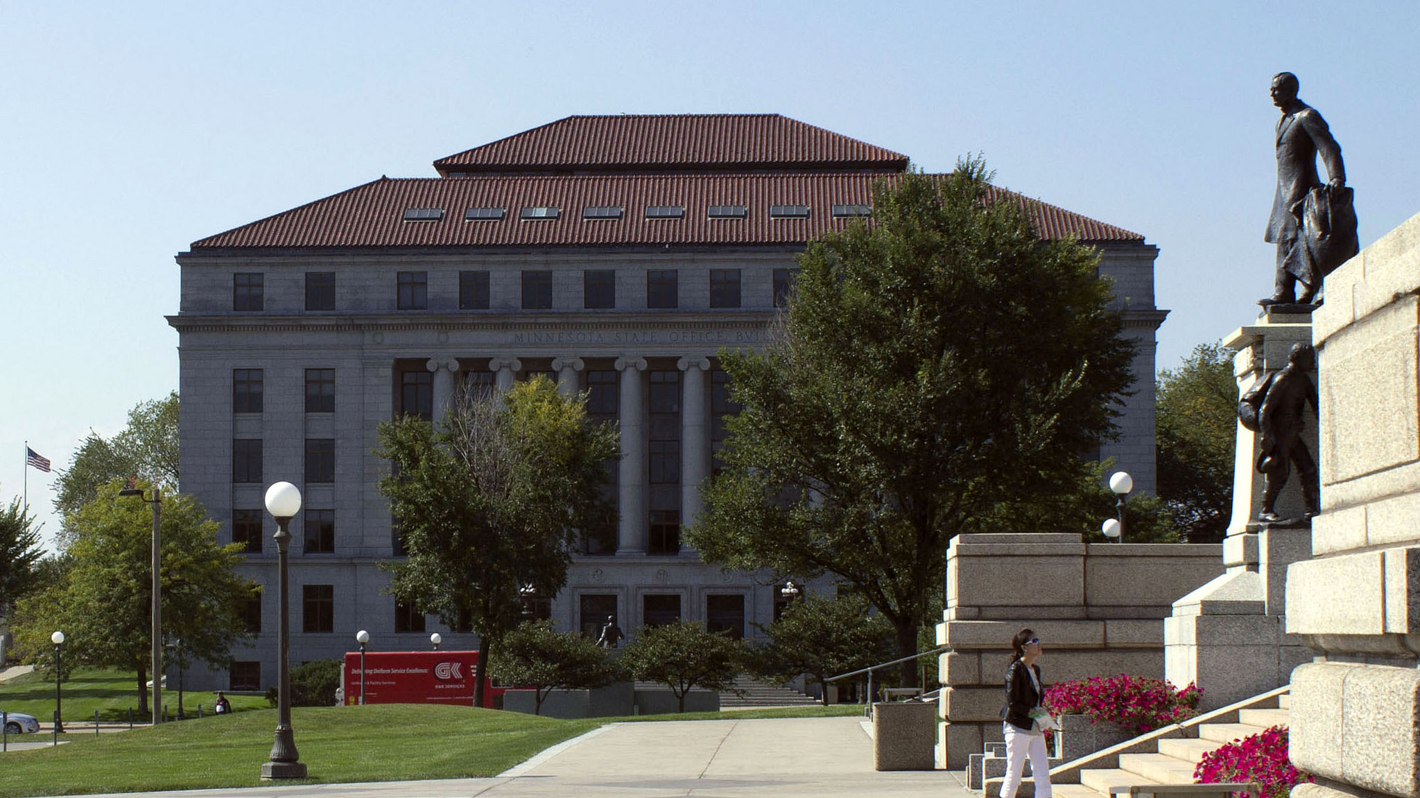 Photograph of State Office Building
