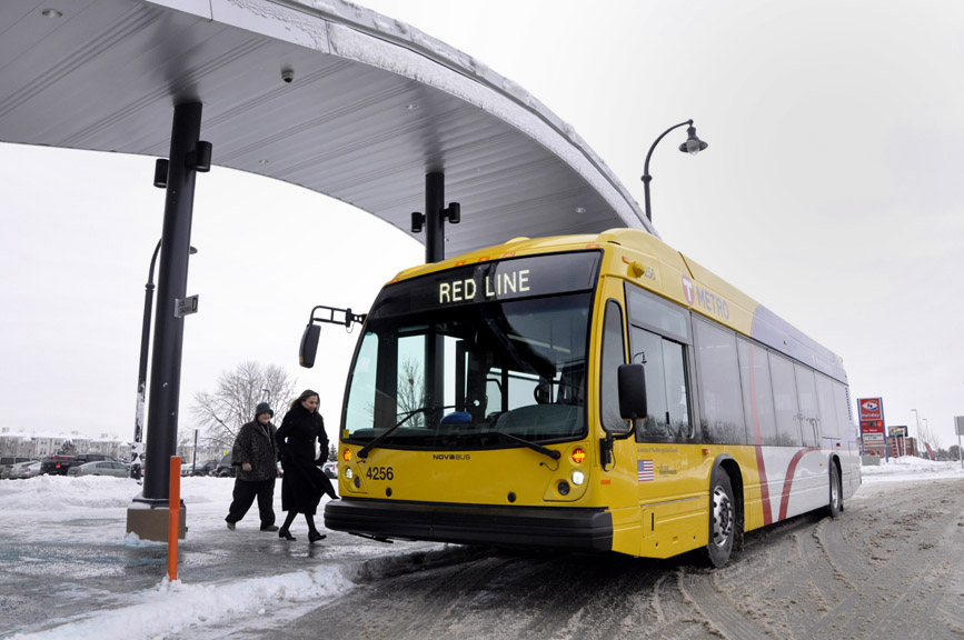 Photo of new METRO Red Line bus